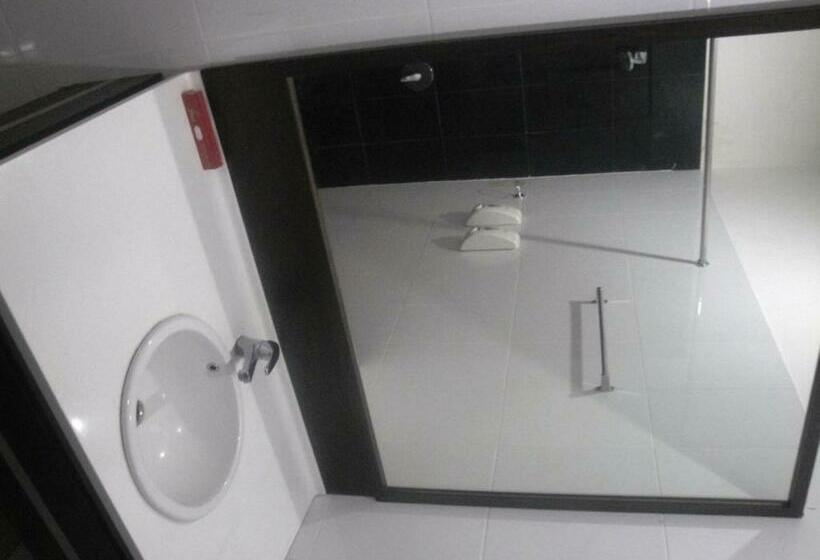 اتاق لوکس, Jazz Hotel Palu