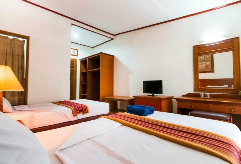 اتاق سوپریور, Reddoorz Plus At Mahajaya Hotel Denpasar