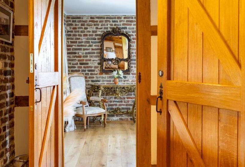 Номер Стандарт Вид на Сад, La Belle Maison