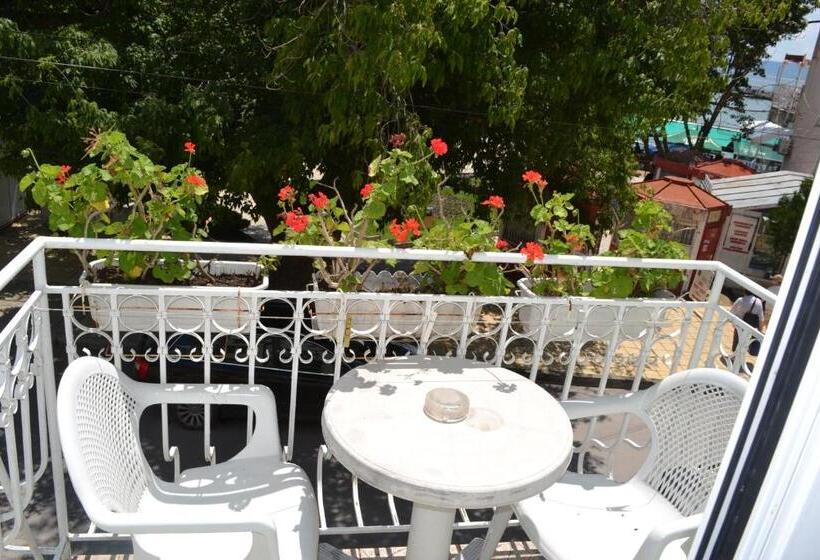 스위트, Family Hotel Magnolia