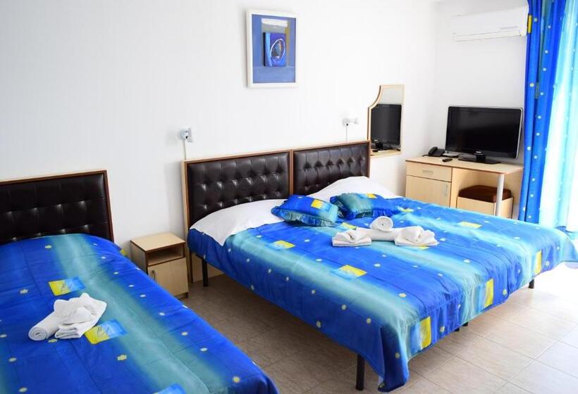 Triple Room Sea View, Family Hotel Magnolia