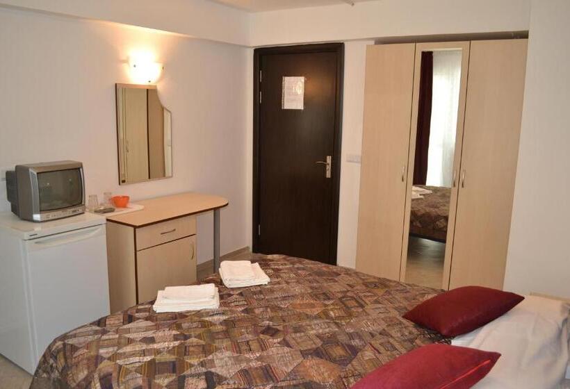 디럭스 룸, Family Hotel Magnolia