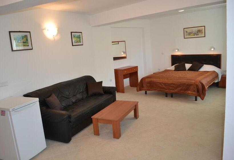 Quarto Deluxe, Family Hotel Magnolia