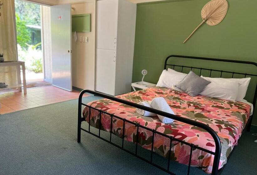 Номер Стандарт, Colonial Village Resort