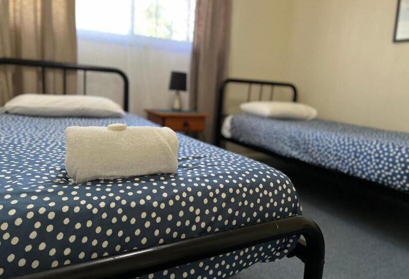 Семейный Номер Deluxe, Colonial Village Resort