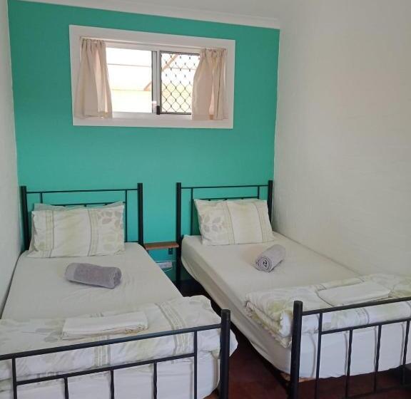 스탠다드 룸, Ozzie Pozzie Backpackers   Port Macquarie Yha