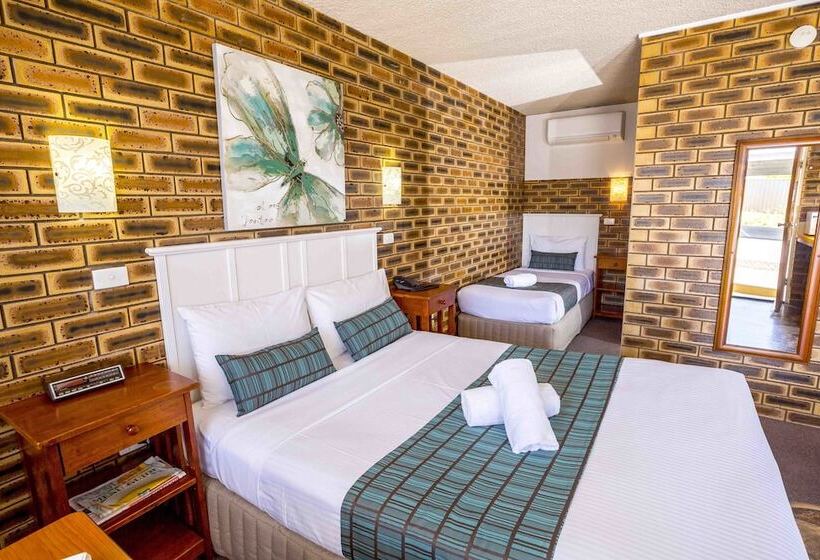 Номер Стандарт, Apple & Grape Motel