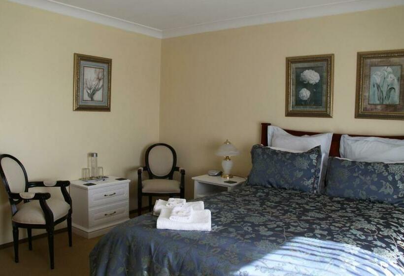Номер Стандарт с Балконом, Bathurst Heights Bed & Breakfast