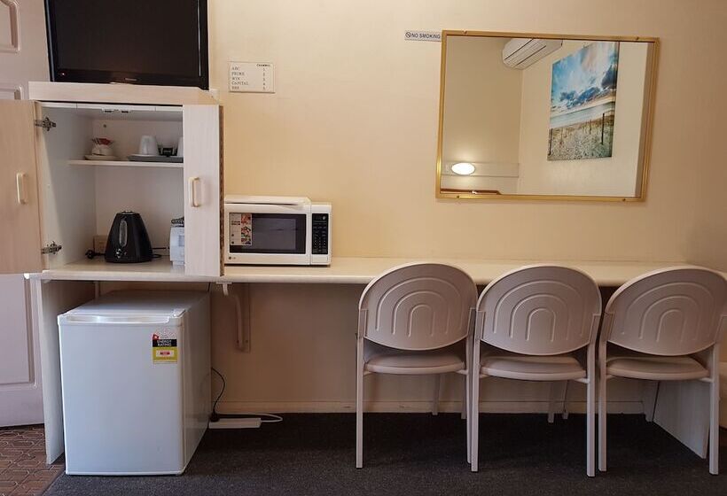Номер Deluxe, Wattle Tree Motel