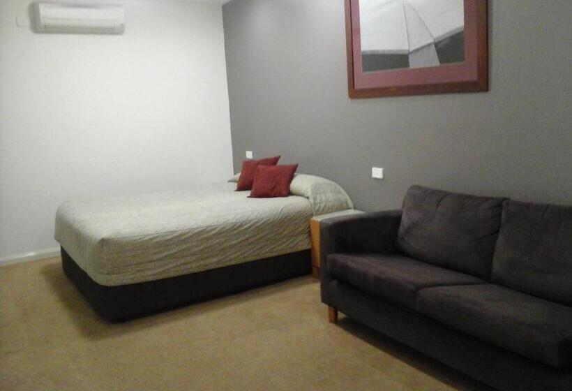 Люкс 2 Спальни, Willows Motel