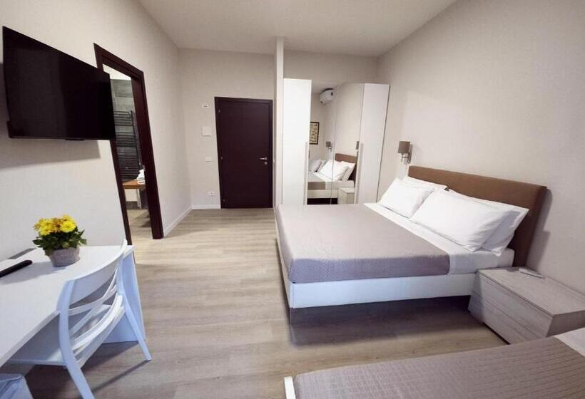 חדר סטנדרט לשלושה, Piol Guest House