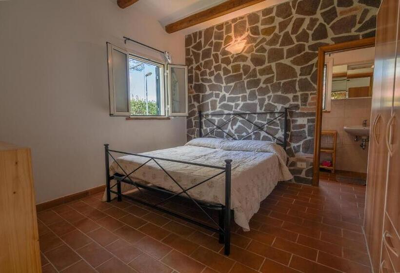 اتاق استاندارد اینتریور, Agriturismo Il Poderino