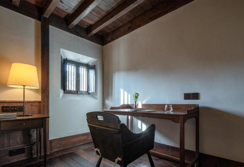 Номер Deluxe, Lijiang Ancient City Anyu