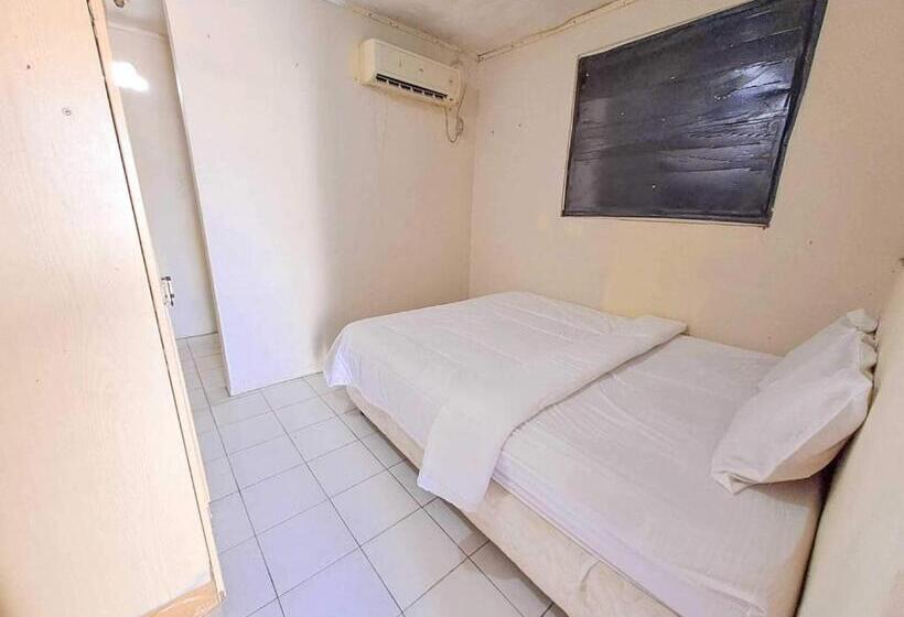 Номер Стандарт, Spot On 93840 Guest House Amanda Syariah
