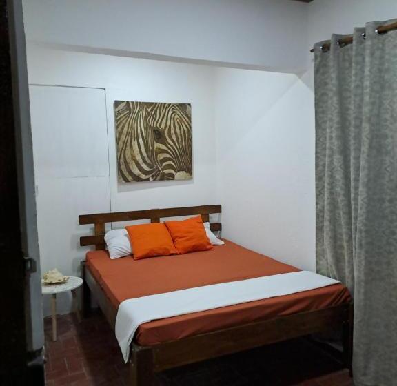 اتاق استاندارد, Hostel Casa Mar