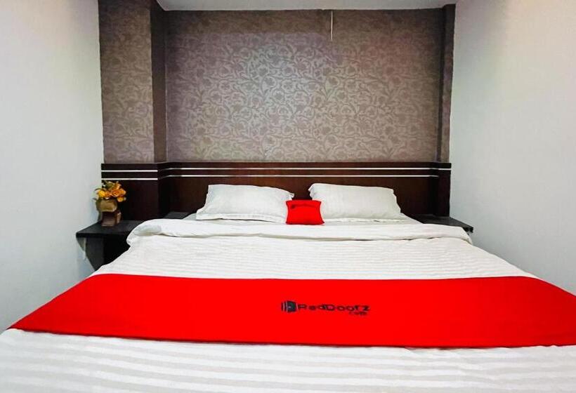 اتاق لوکس, Reddoorz @ Best Hotel Jalan Dr. Sutomo Siantar