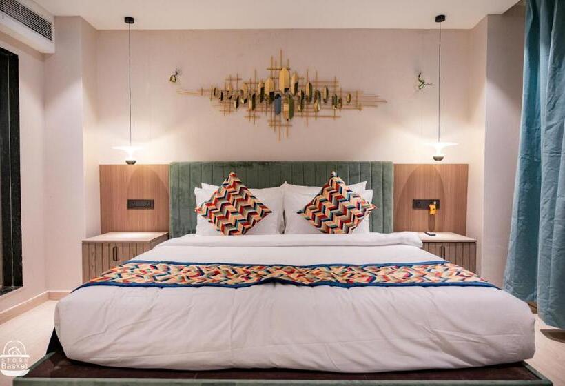 Номер Deluxe, The Grand Casa Hotel Banquet Spa