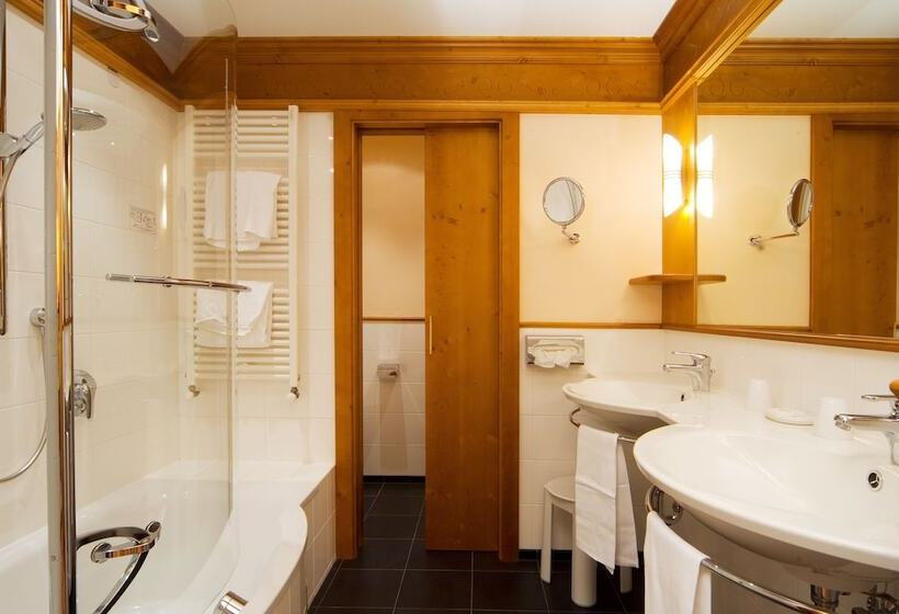Superior Room, Alpin & Vital Hotel La Perla