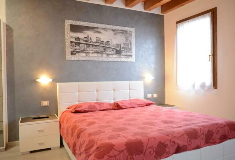 Camera Standard, B&b Casa Taty