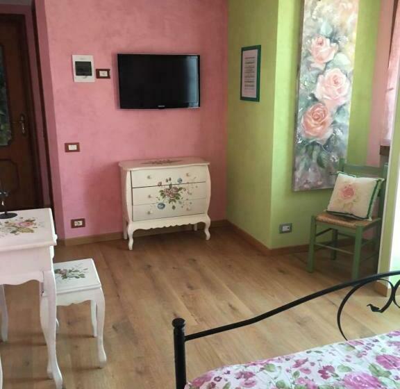 اتاق لوکس, Villa Gaia   Luxury Villa, Pool & Wellness Rooms