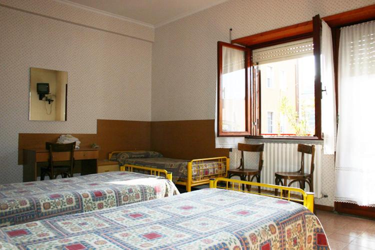 标准间, Albergo Anna