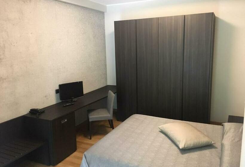 Номер Стандарт Трехместный, Maloia