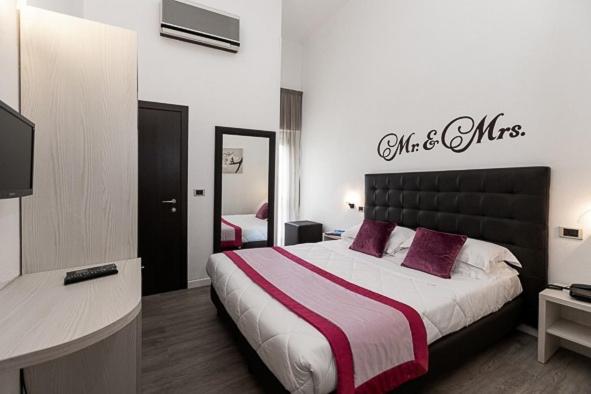 Romantic Room, Rombino