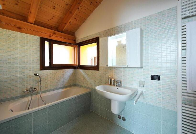 דירת חדר עם טרסה, Residence Borgo La Sorgente