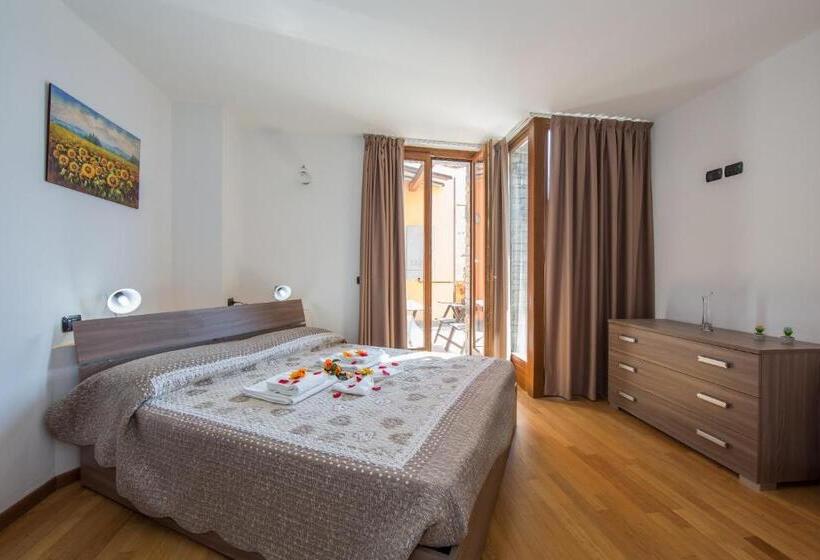 Апартаменты 1 Спальня с Балконом, Residence Borgo La Sorgente