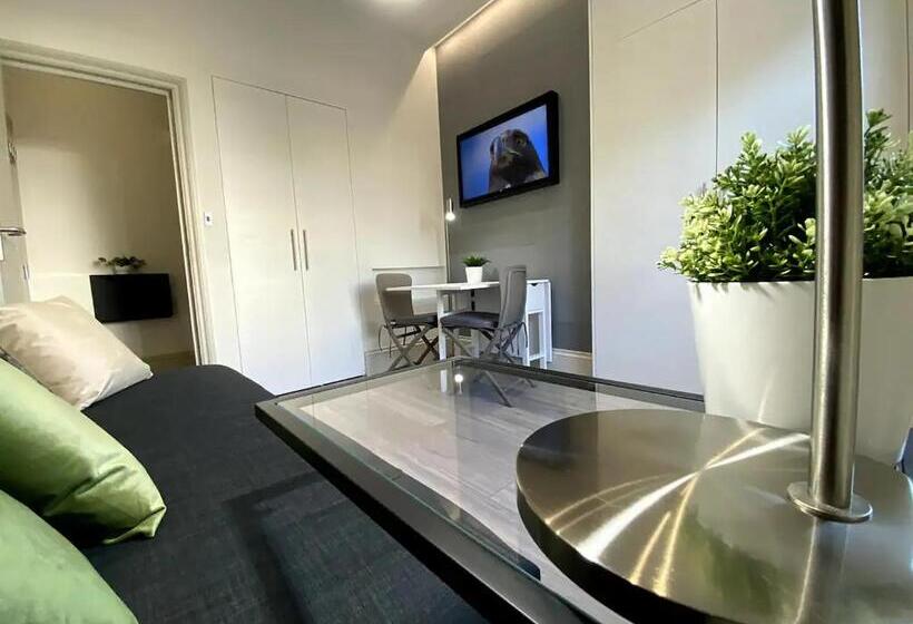 Студия Стандарт, Apt 03 Beachside Beauty Central Studio Steps From Cafes