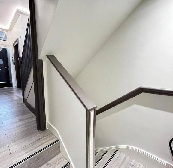 Студия Стандарт, Apt 03 Beachside Beauty Central Studio Steps From Cafes