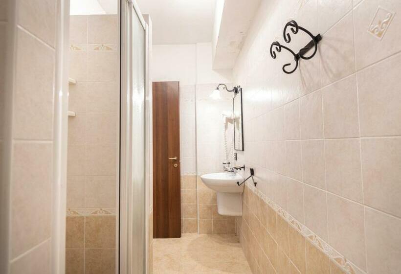 스탠다드 룸 가든 전망, B&b Villa Barbarossa