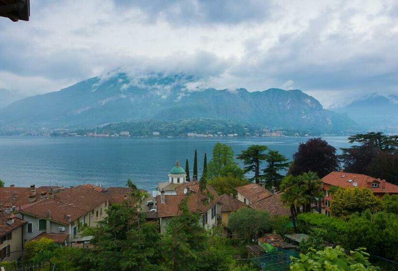 Superior room with lake view, Albergo Silvio