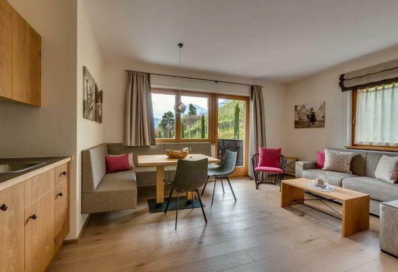Апартаменты Deluxe 2 Спальни, Das Grafenstein Familienresidence