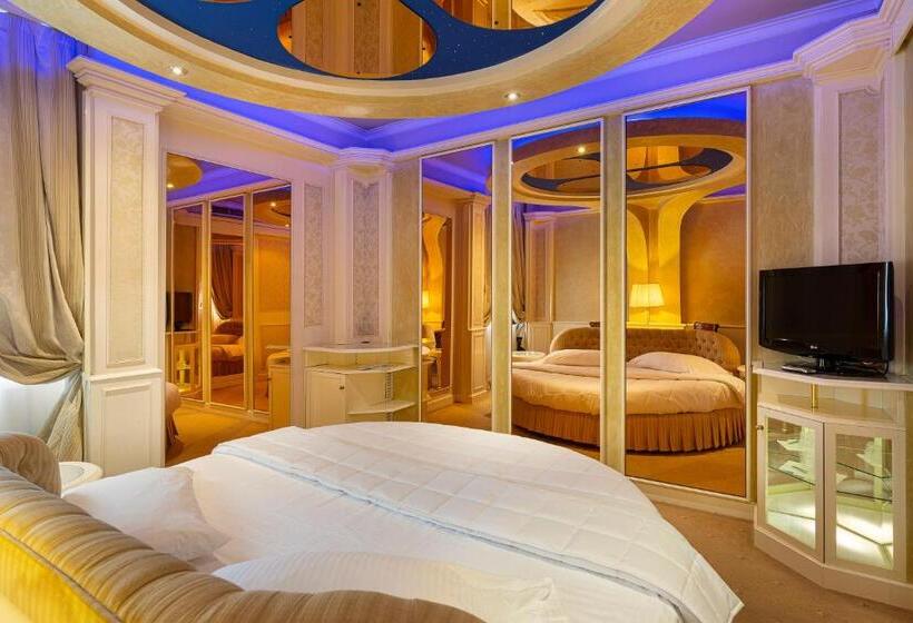 جناح جونيور, Dream