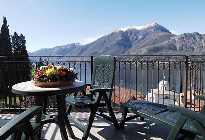 Superior room with lake view, Albergo Silvio