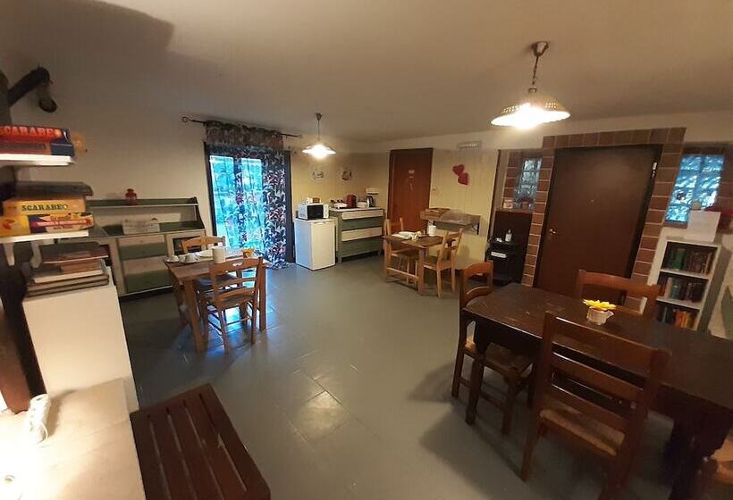 Номер Стандарт Трехместный, La Grotta Bed And Breakfast E Affittacamere