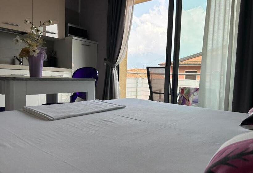 Escritório Deluxe, Gardesana Active Apartments