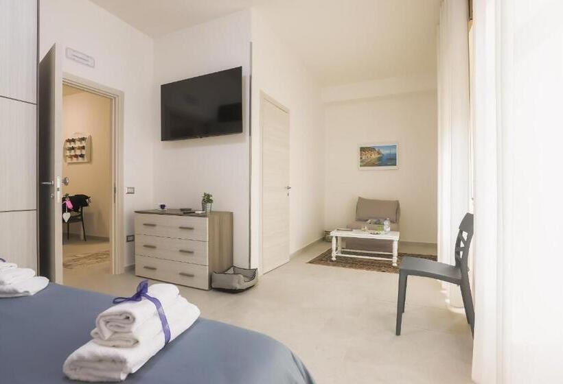 اتاق استاندارد سه نفره, Barbyb B&b