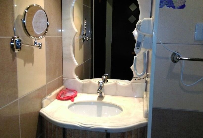 Suíte 2 Dormitórios, فندق فربيون ابها   Ferbion Hotel Abha