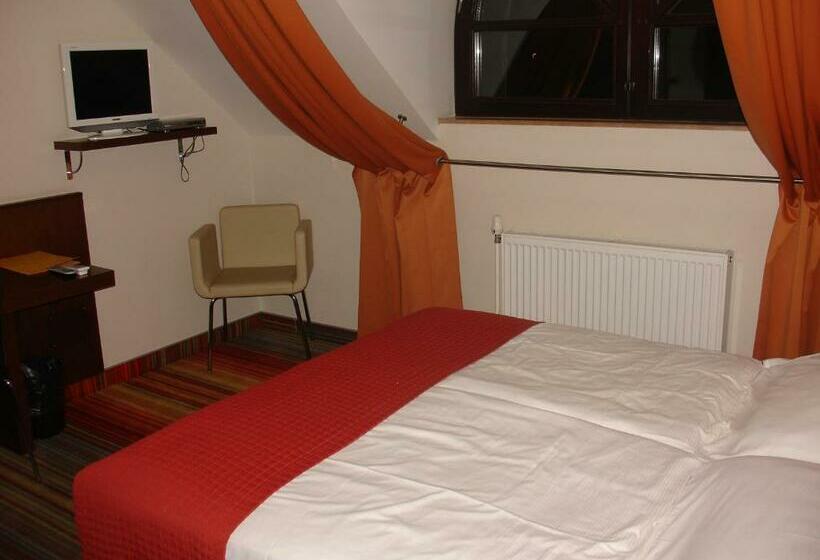 سوییت, B&b Janežič