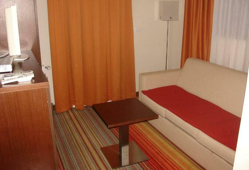 2 Bedroom Suite with Balcony, B&b Janežič