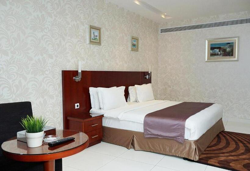Студия Стандарт, Grand Mayral