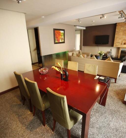 سوئیت پریمیوم, The Corporate Hotel Central