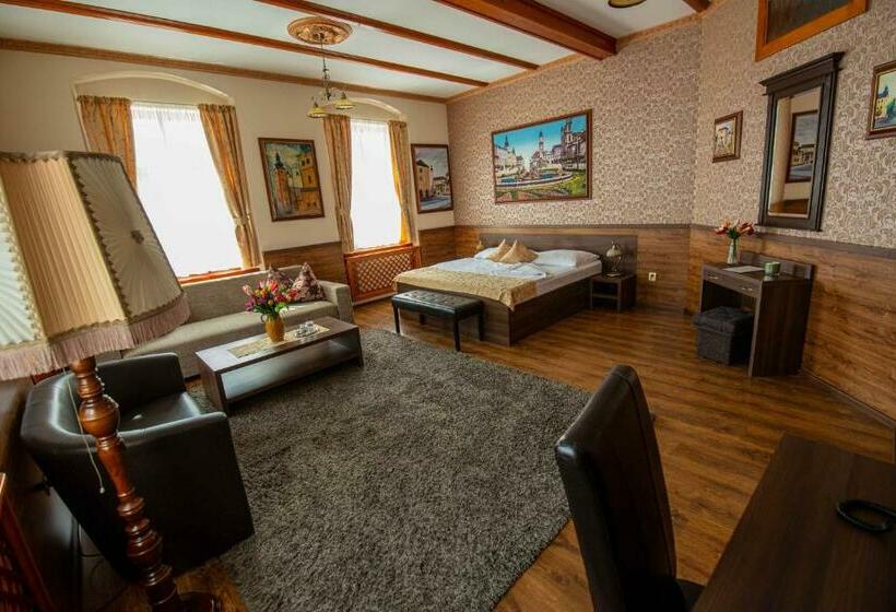 Suite, Kuria