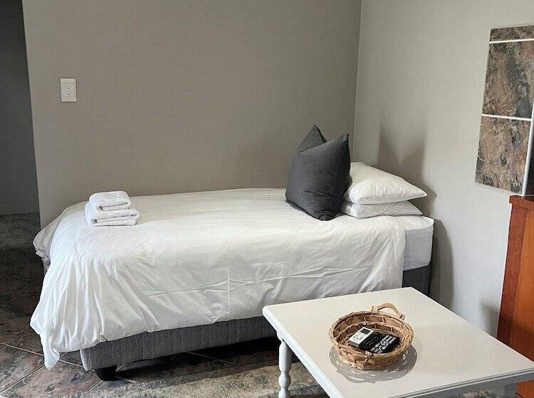 Номер Стандарт, Benri B&b & Selfcatering