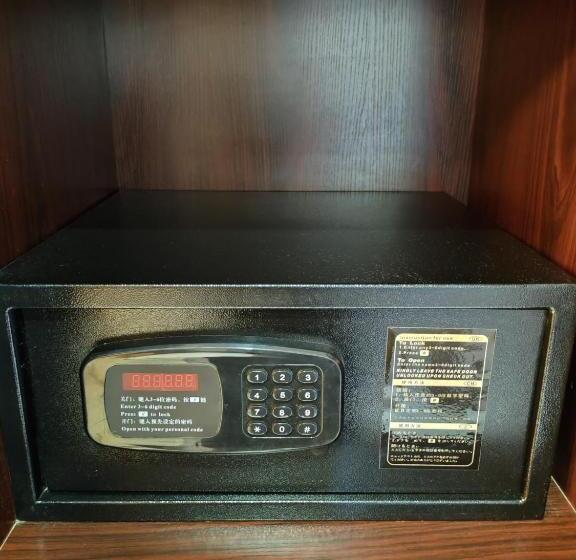 Номер Стандарт, Prima
