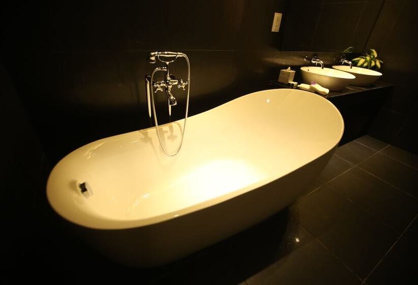 سوئیت پرزیدنت, The Orchard Resort & Spa Melaka