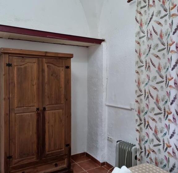 1间卧室的房子, Albergue De Espiel