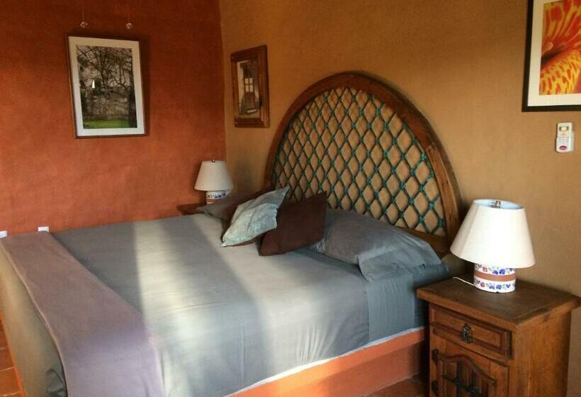 キングサイズベッドのデラックスルーム, La Casa Del Guamúchil